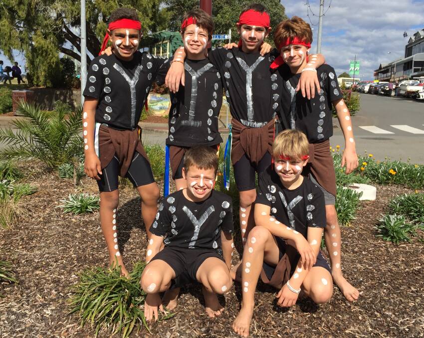 Six young Aboriginal students from Wingham Public School have been creating quite a buzz with their traditional dance group Gulan Burray Wangi.