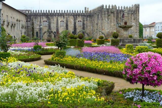 Killabakh gardener George Hoad has been exploring the gardens of Portugal