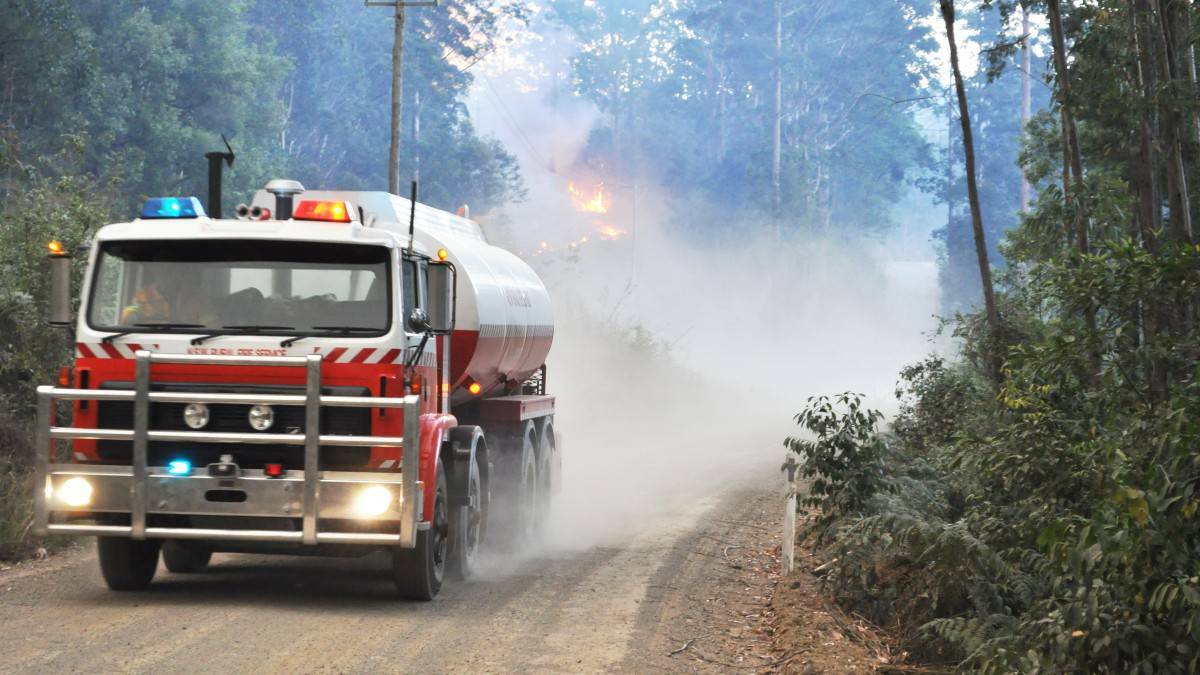Fires being contained west of Port Macquarie