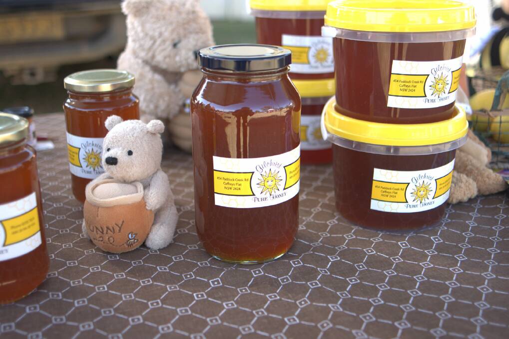 Get fresh, no additive Gilchrist Honey at the next Wingham Farmers' Market this Saturday.
