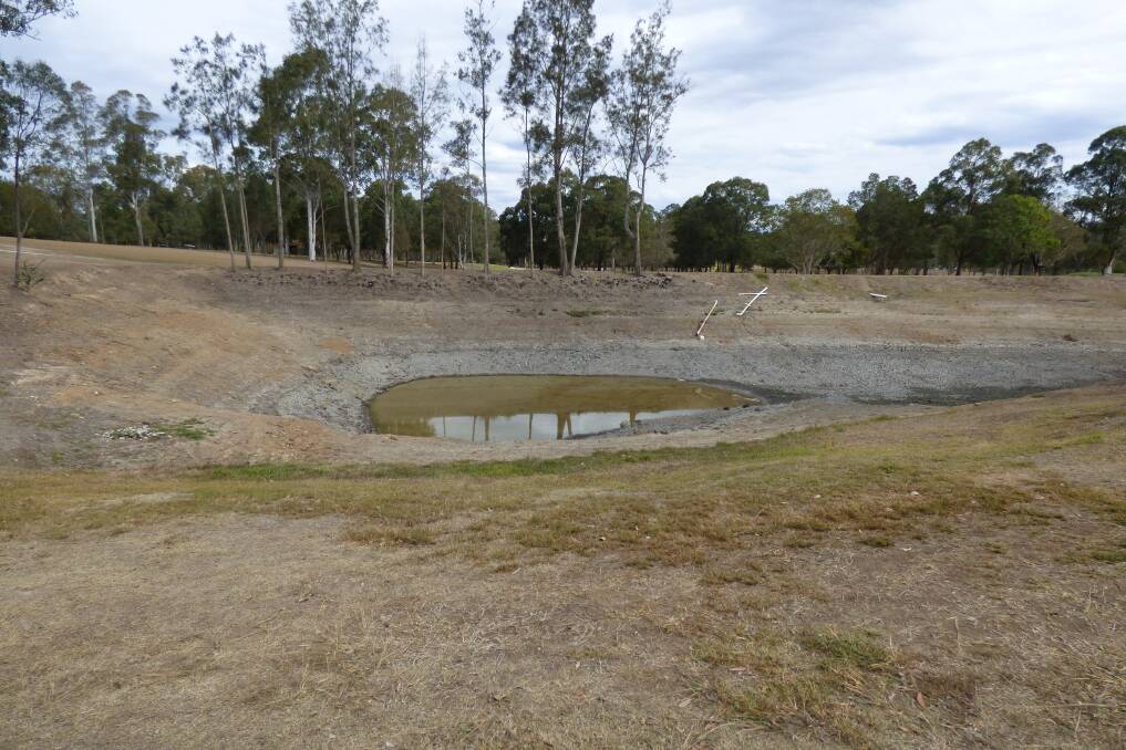 Brown, dry fairways and a nearly empty top dam at Wingham Golf Club. No rain has been recorded (again) this week.