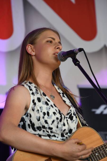 Hudson Rose on stage at the 2020 Tamworth Country Music Festival. Photo: Bob McGahan